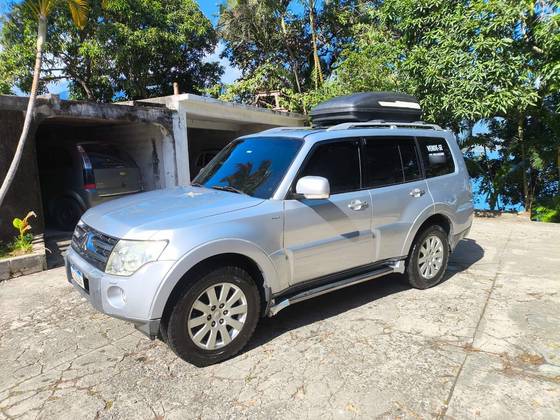 MITSUBISHI PAJERO FULL 3.8 HPE 4X4 V6 24V GASOLINA 4P AUTOMÁTICO MITSUBISHI PAJERO FULL 3.8 HPE 4X4 V6 24V GASOLINA 4P AUTOMÁTICO